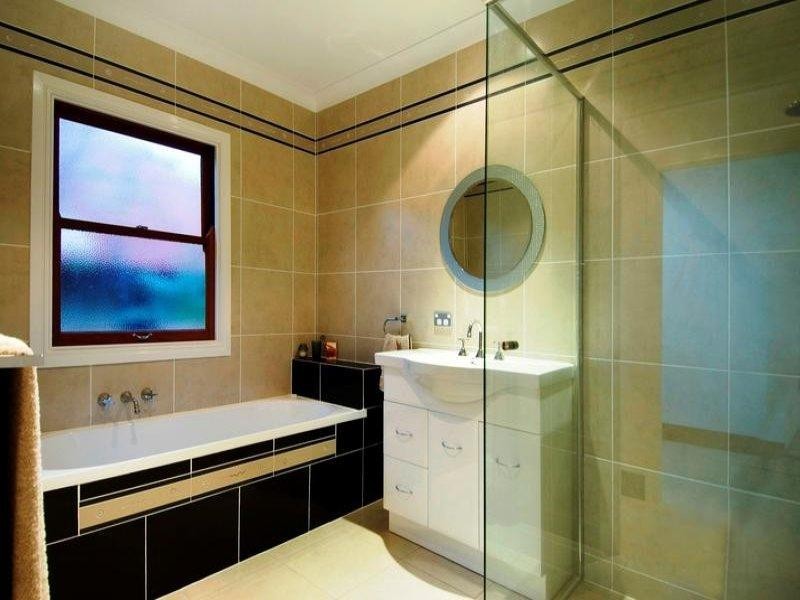 260 Webster Road, Stafford QLD 4053