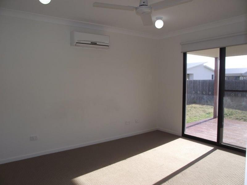 14 Keys Place, Dalby QLD 4405