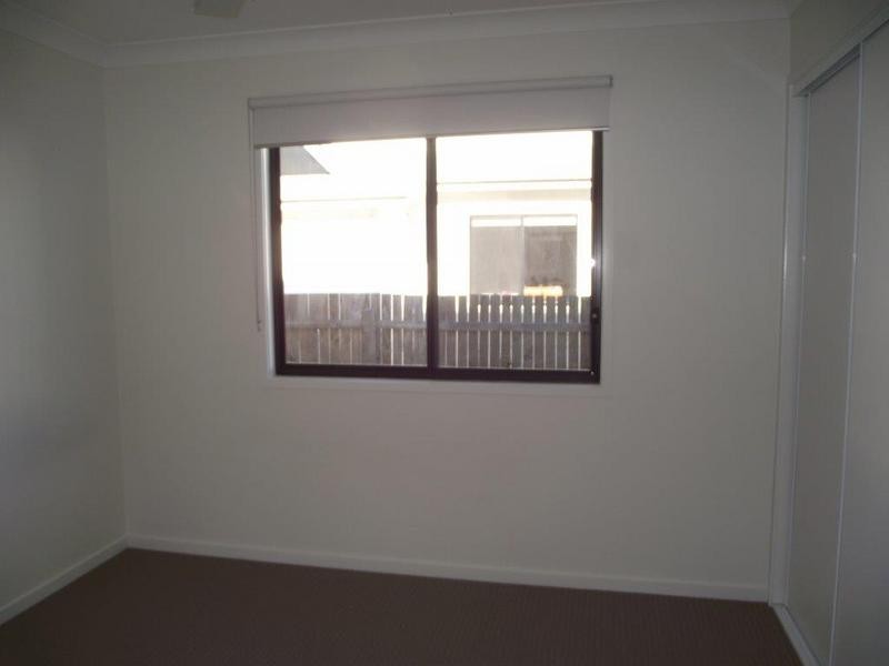 14 Keys Place, Dalby QLD 4405