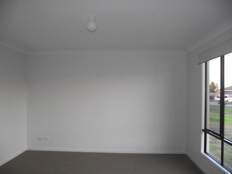 19 Gosden Drive, Dalby QLD 4405