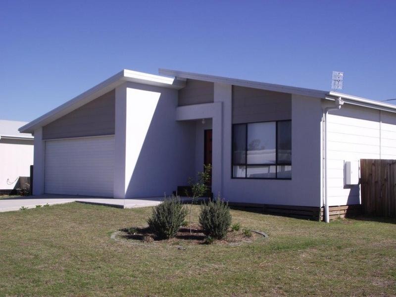 19 Gosden Drive, Dalby QLD 4405