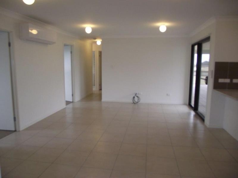 54 Gosden Drive, Dalby QLD 4405