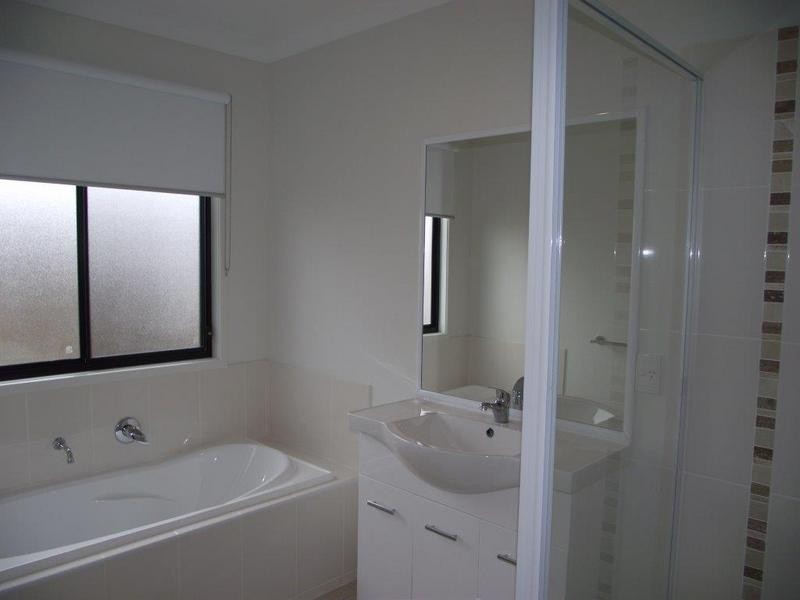 54 Gosden Drive, Dalby QLD 4405