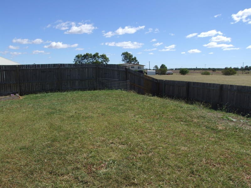 54 Gosden Drive, Dalby QLD 4405