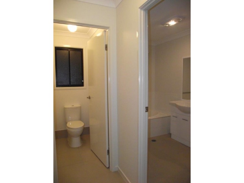 2 Wilga Court, Dalby QLD 4405