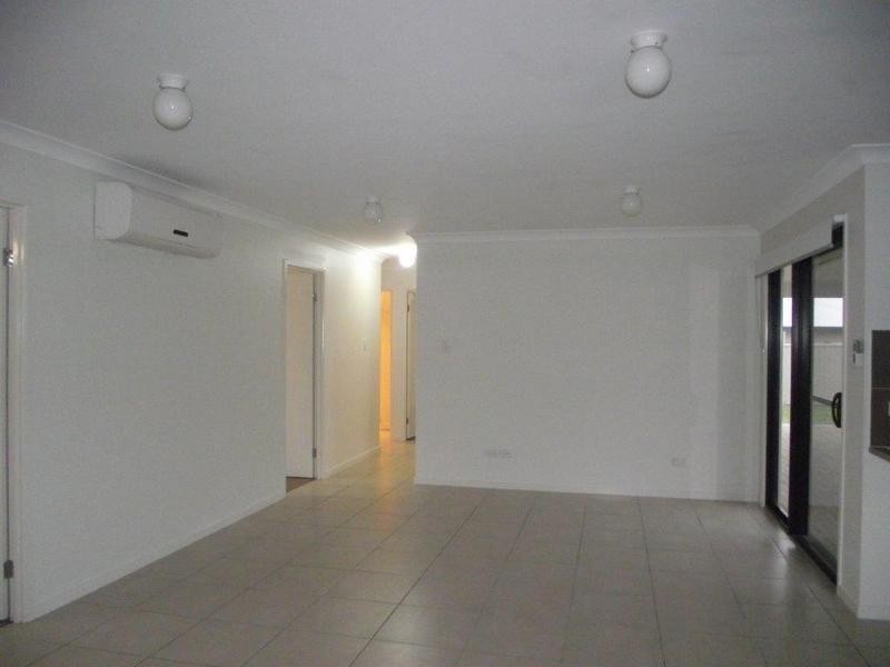 60 Wyley Street, Dalby QLD 4405