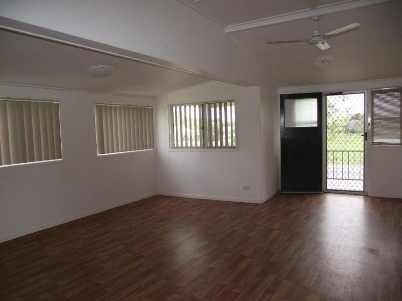 78 Edward Street, Dalby QLD 4405