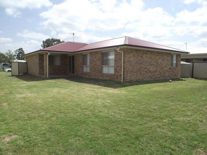 56 Wyley Street, Dalby QLD 4405