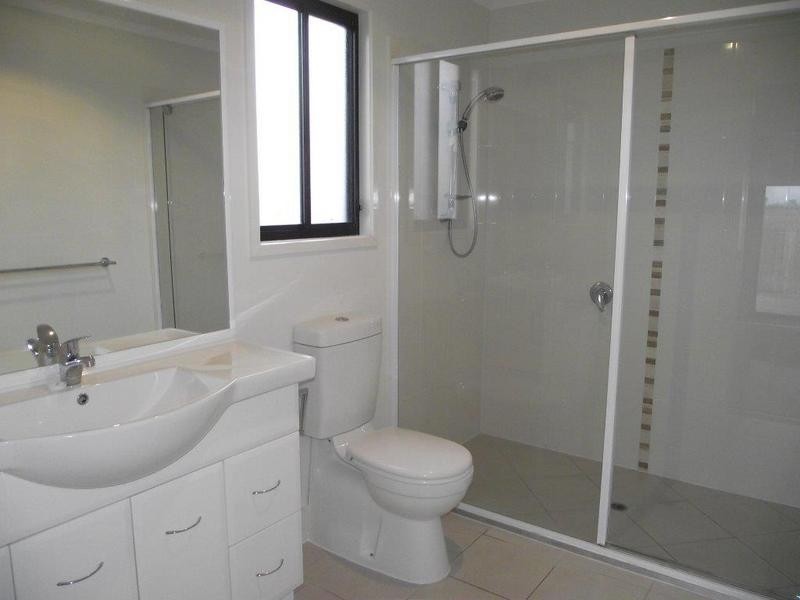 62 Wyley Street, Dalby QLD 4405