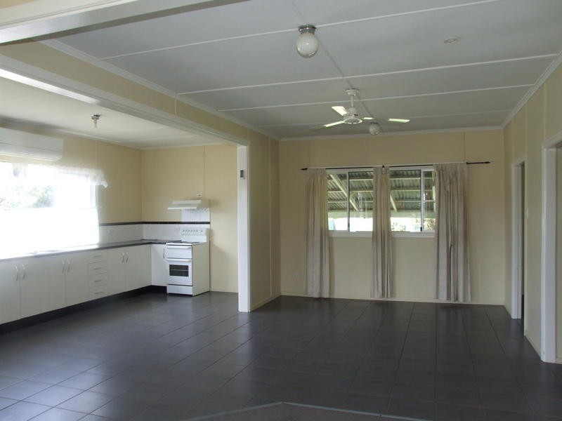 118 Bunya Street, Dalby QLD 4405