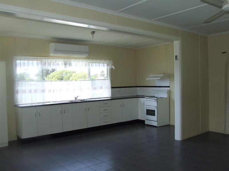 118 Bunya Street, Dalby QLD 4405