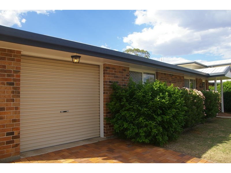 1/11 Fortescue Street, Dalby QLD 4405