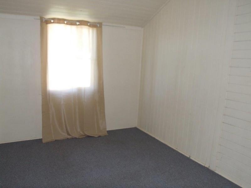 3 Winifred Street, Dalby QLD 4405