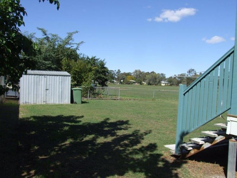 3 Winifred Street, Dalby QLD 4405