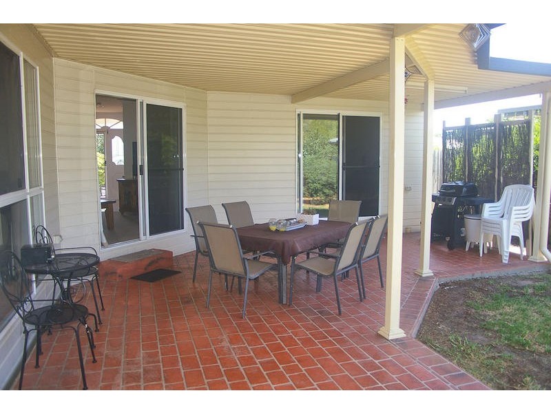 44 Kookaburra Street, Dalby QLD 4405