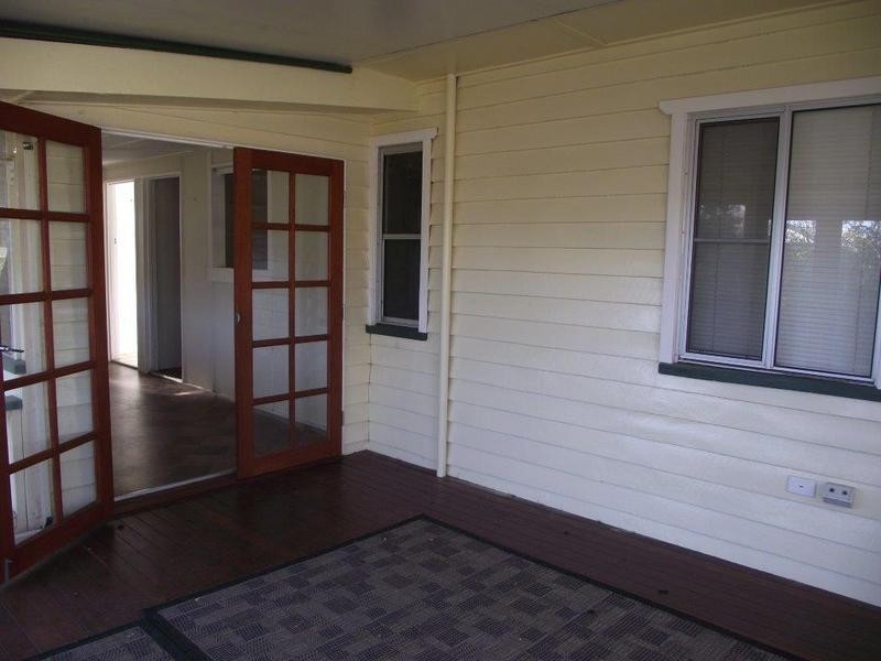 10 Morris Street, Dalby QLD 4405