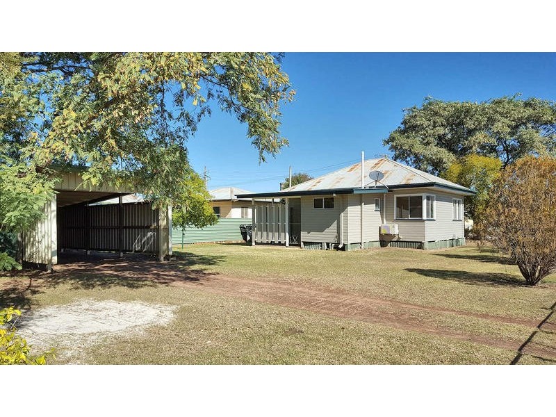 47 Charles Street, Dalby QLD 4405