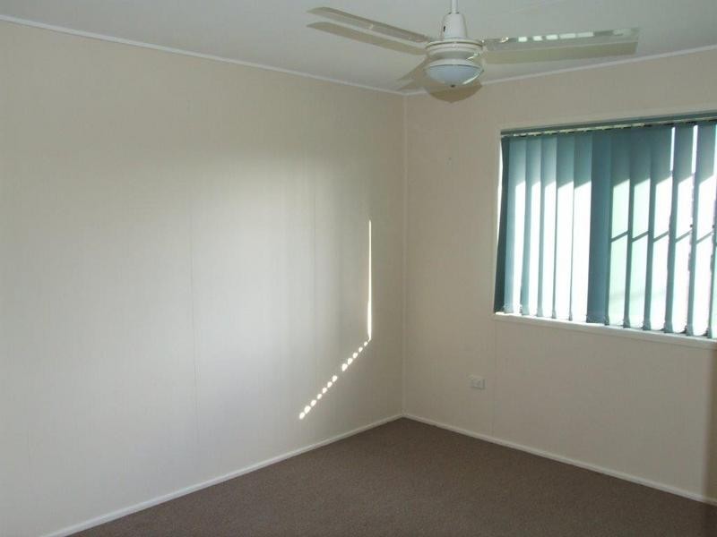 17 Lindsay Street, Dalby QLD 4405