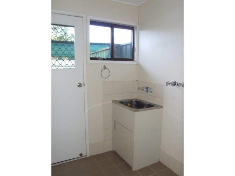 17 Lindsay Street, Dalby QLD 4405