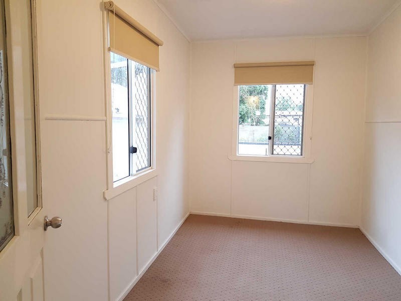 77 Edward Street, Dalby QLD 4405