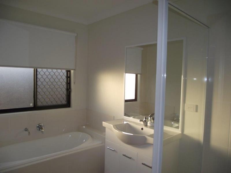 56 Gosden Drive, Dalby QLD 4405