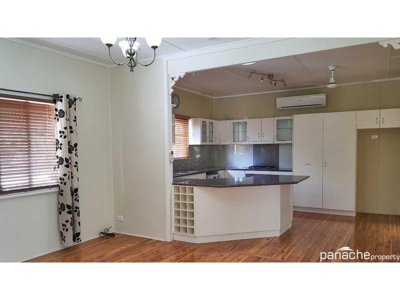 12 Geisel Street, Dalby QLD 4405