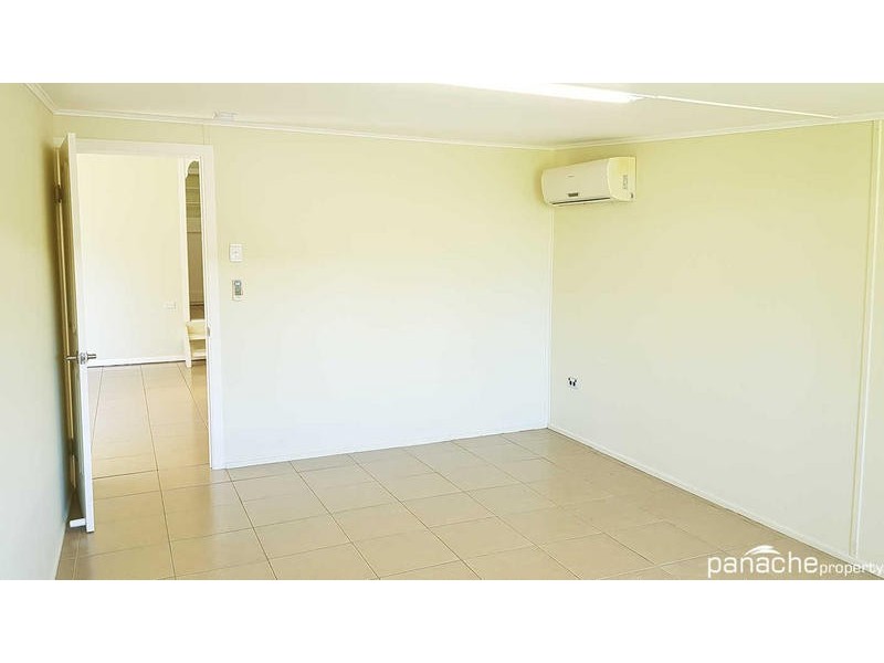 12 Geisel Street, Dalby QLD 4405
