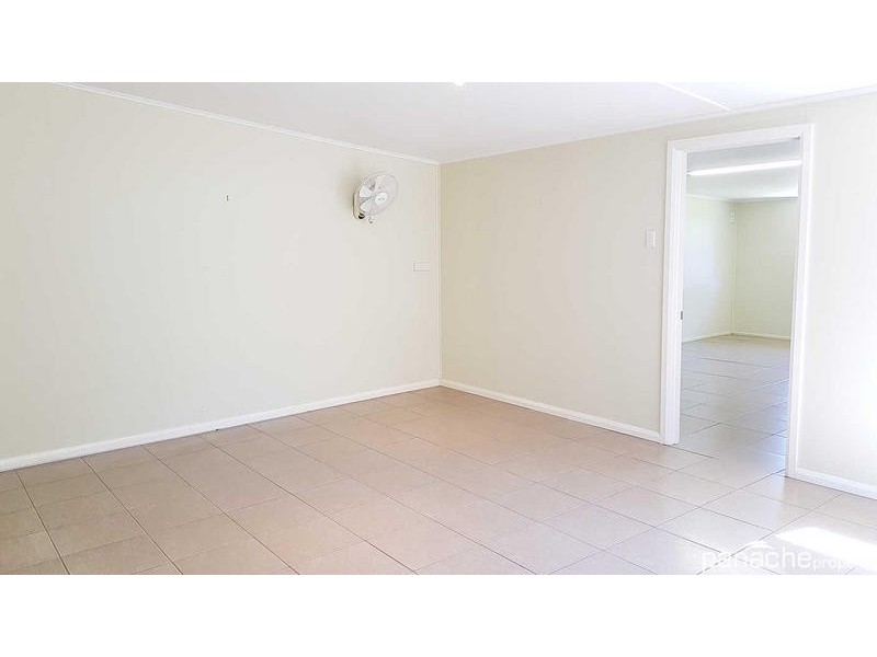 12 Geisel Street, Dalby QLD 4405