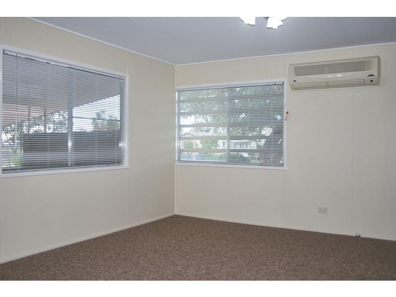 6 Wood Street, Dalby QLD 4405