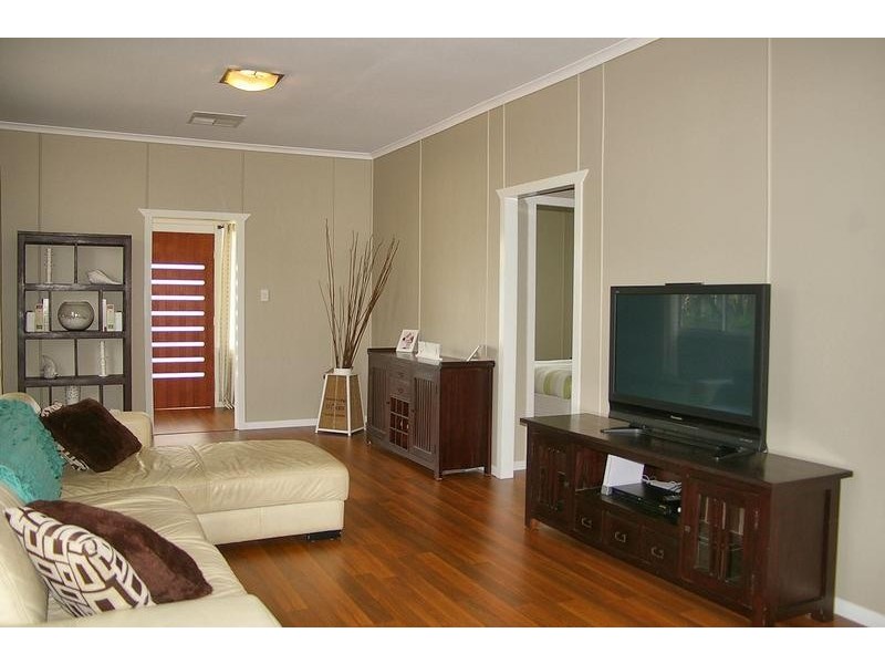 6 Geisel Street, Dalby QLD 4405