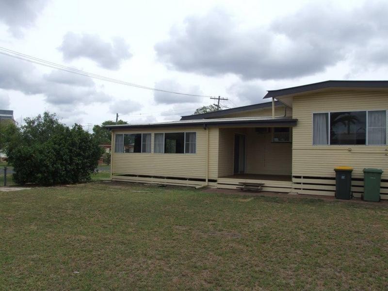 2 Knox Street, Dalby QLD 4405