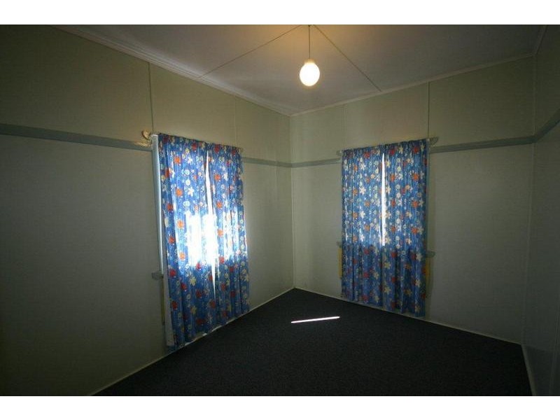 45 Charles Street, Dalby QLD 4405