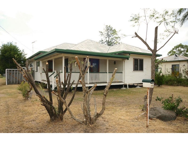 80 Wood Street, Dalby QLD 4405