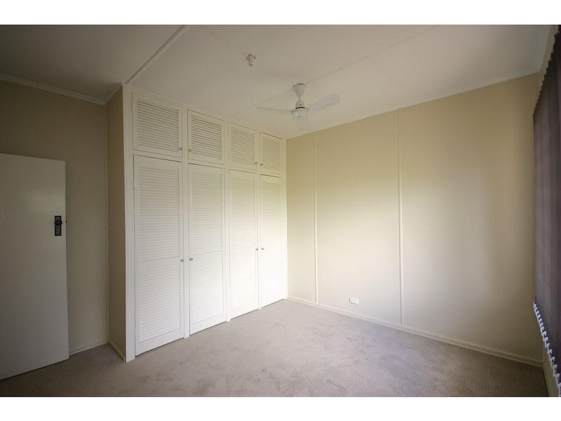 80 Wood Street, Dalby QLD 4405