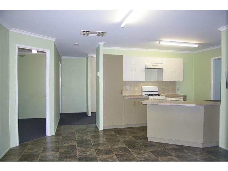 31 College Crescent, Dalby QLD 4405