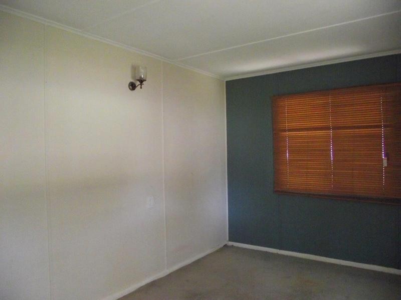 1 Knowles Street, Dalby QLD 4405