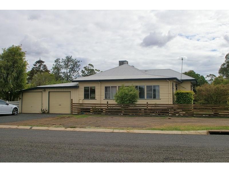 41 Orpen Street, Dalby QLD 4405
