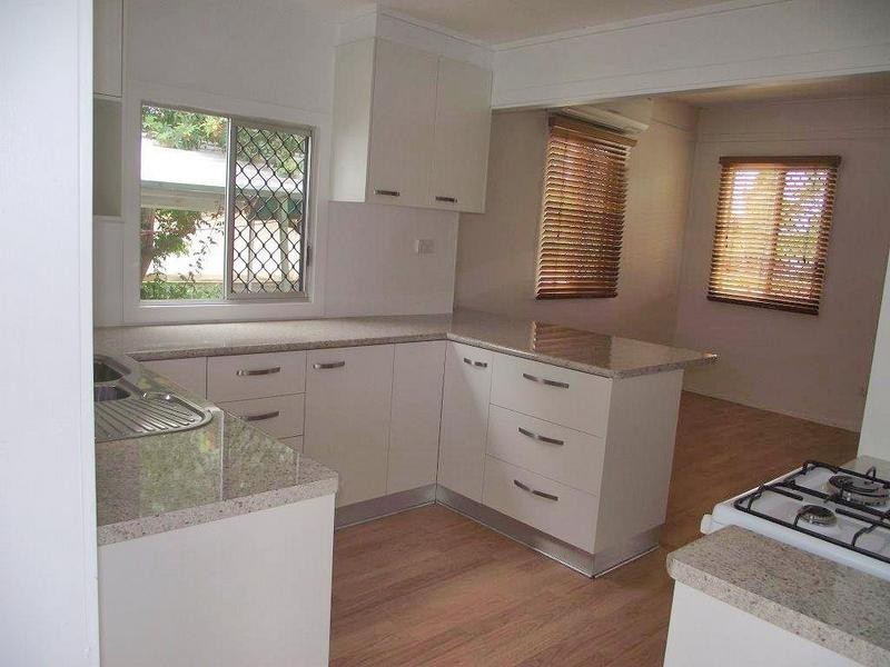 84 Bunya Street, Dalby QLD 4405