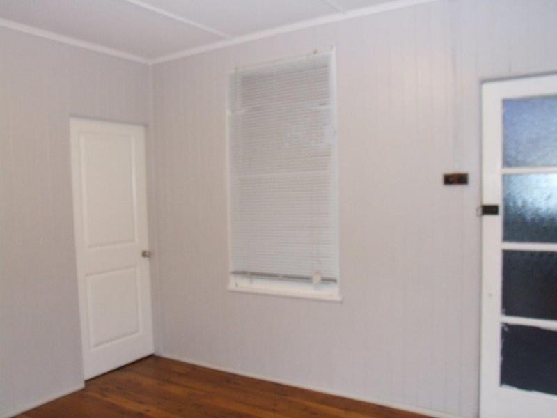 1/24 Bunya Street, Dalby QLD 4405