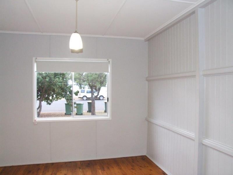 1/24 Bunya Street, Dalby QLD 4405