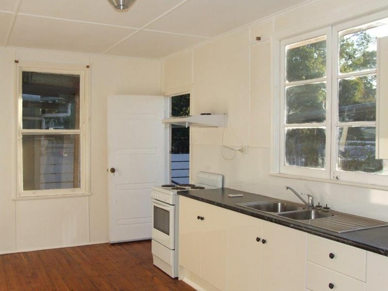 2/24 Bunya Street, Dalby QLD 4405