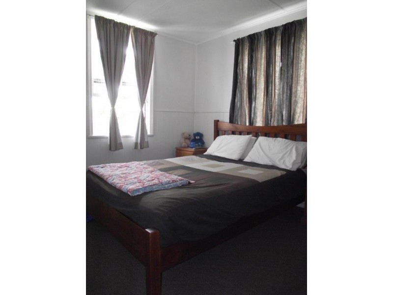 2/123 Pratten Street, Dalby QLD 4405