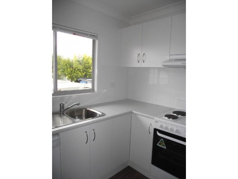 4/123 Pratten Street, Dalby QLD 4405