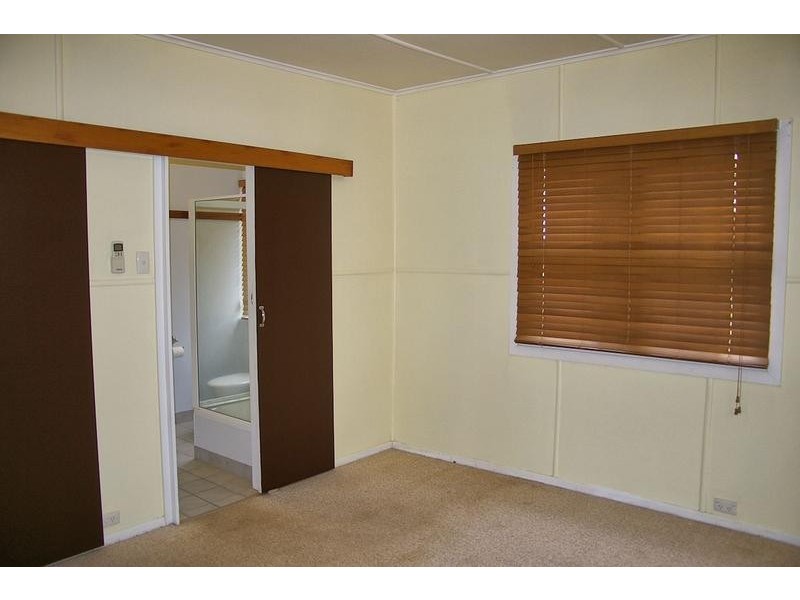 48 Alice Street, Dalby QLD 4405