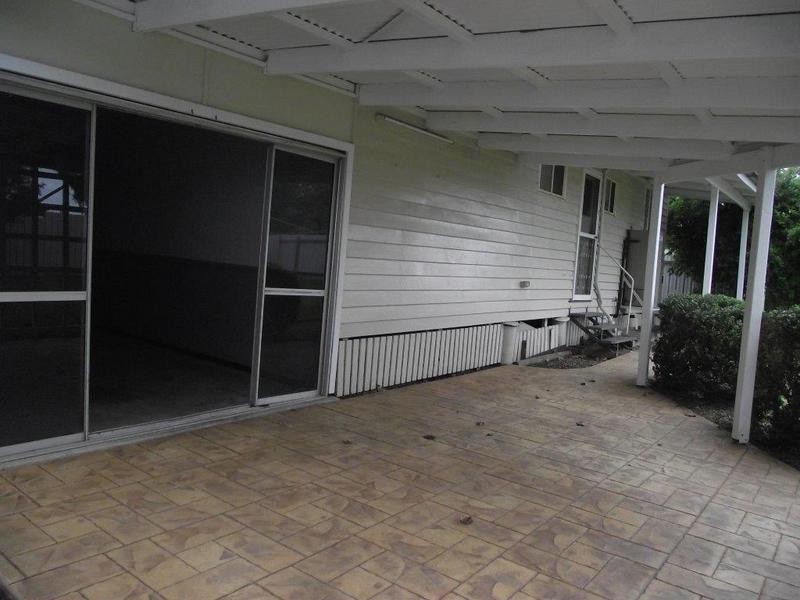 82 Edward Street, Dalby QLD 4405