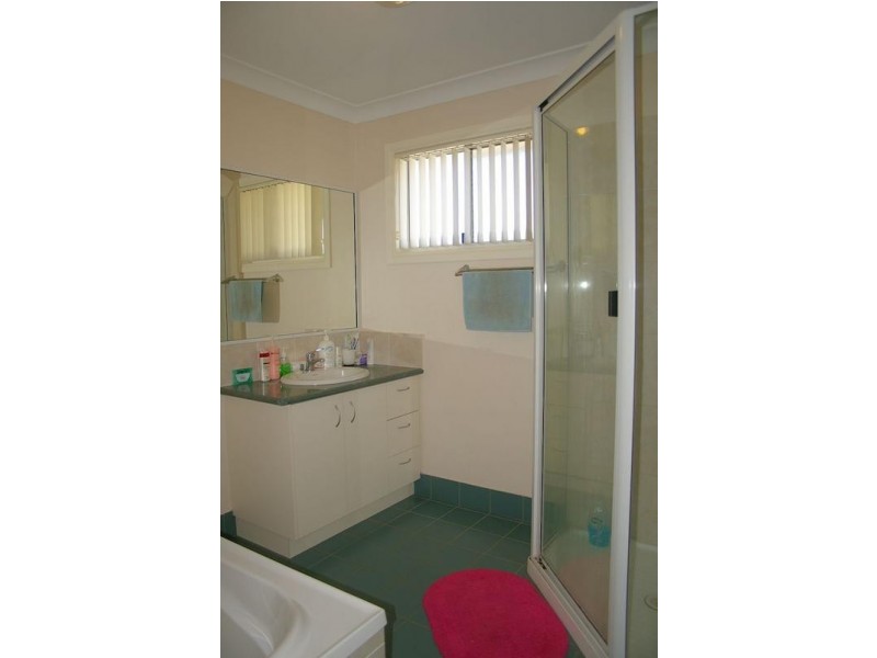 2/4 Mcpherson Court, Dalby QLD 4405