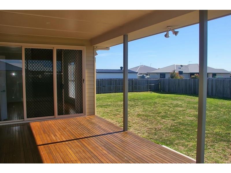 32 Diggers Drive, Dalby QLD 4405