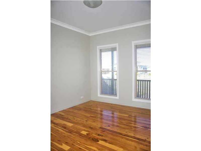 32 Diggers Drive, Dalby QLD 4405