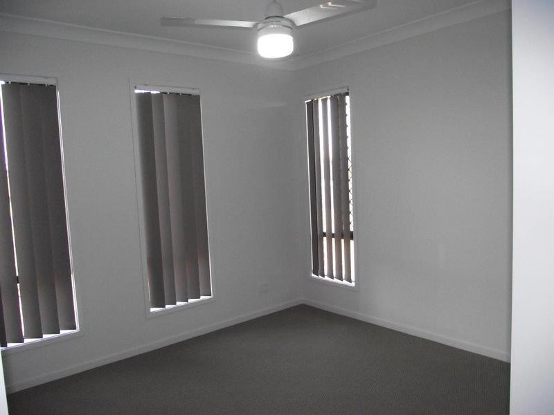 33 Gosden Drive, Dalby QLD 4405