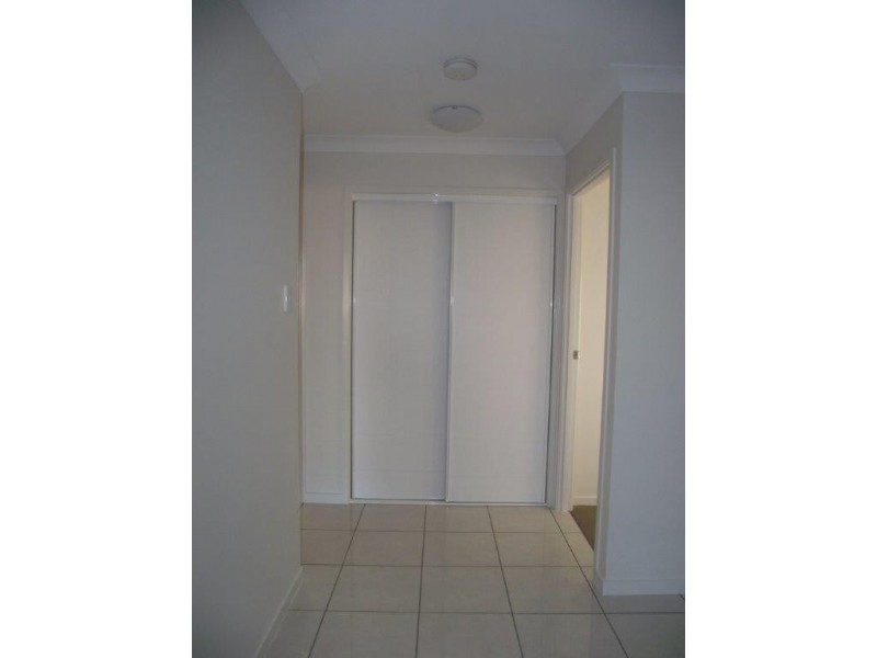 33 Gosden Drive, Dalby QLD 4405